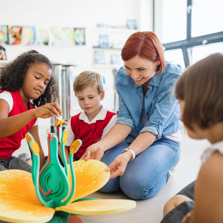 Pädagogische Fachkraft mit Kindern – heilpädagogische Fachberatung